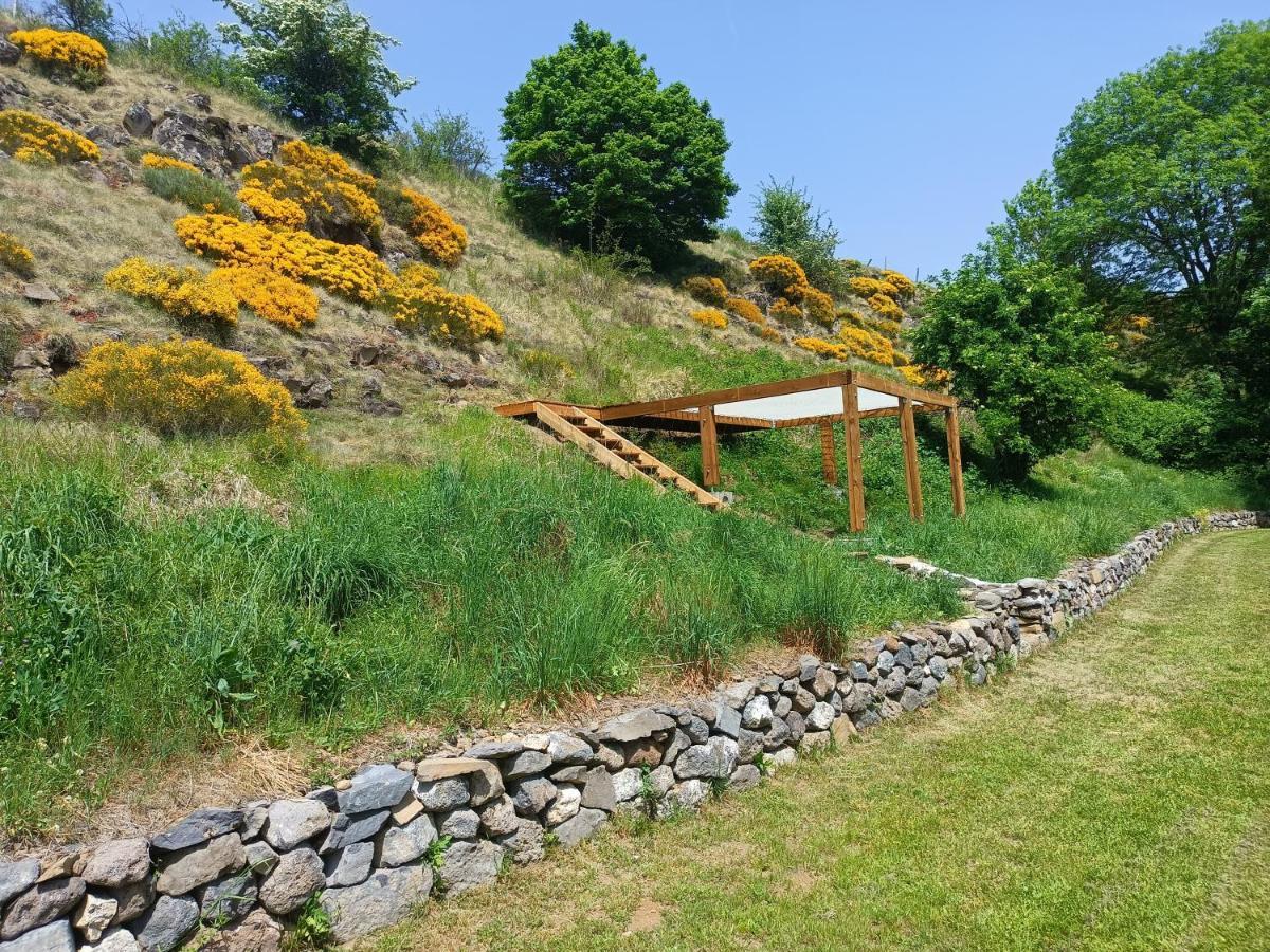 Maison D'Architecte En Pleine Nature Arlempdes Exterior photo